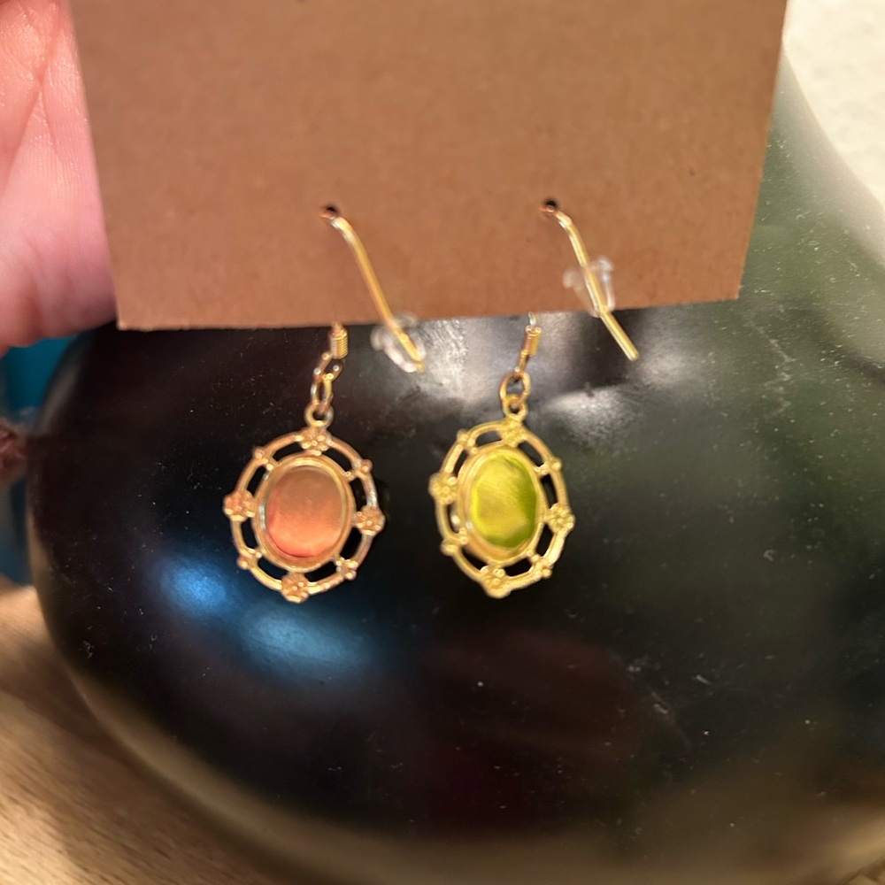 ✨ VTG, Rainbowflake Earrings Pierced Dangles Turquoise Gold Flakes - Picture 4 of 15